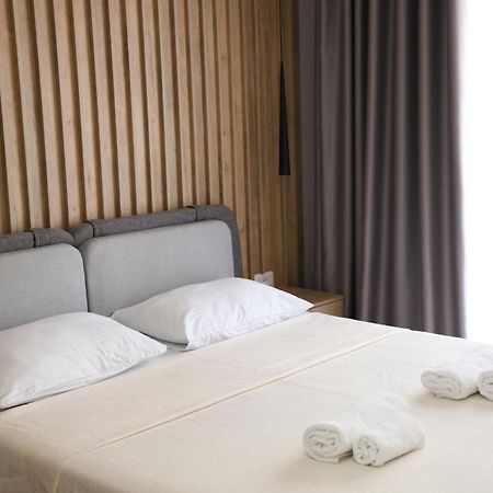 Sol Hotel Shkodër Esterno foto