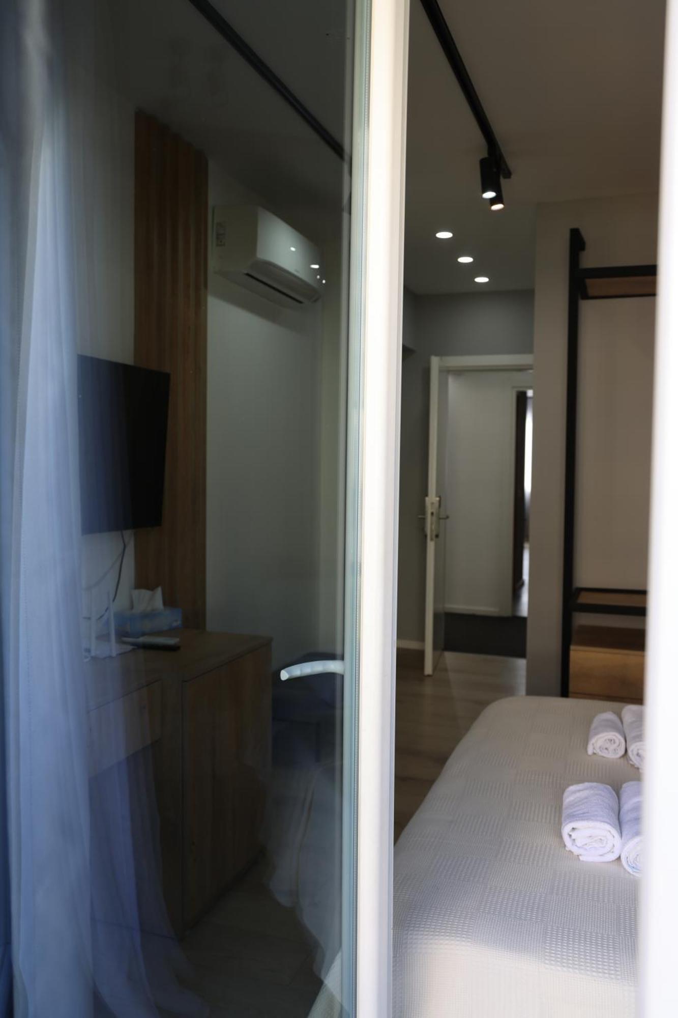 Sol Hotel Shkodër Esterno foto