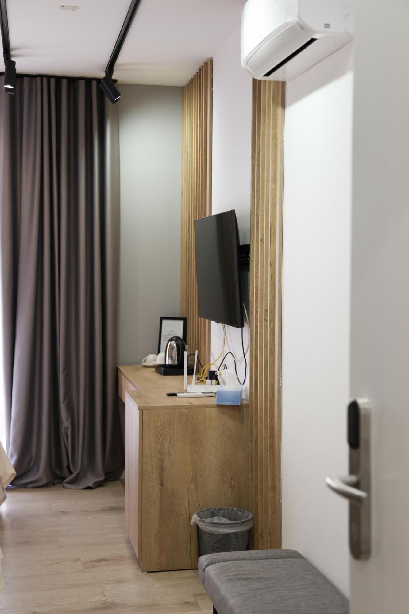 Sol Hotel Shkodër Esterno foto