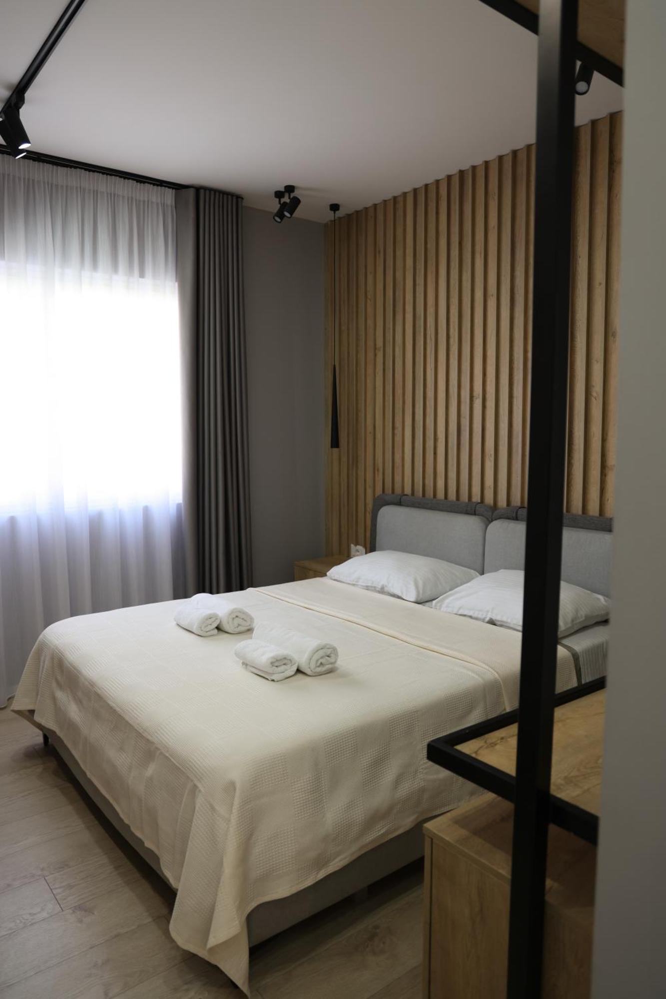 Sol Hotel Shkodër Esterno foto